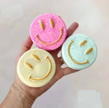 Load image into Gallery viewer, Happy Bath Bomb (Emoji, Smiley)