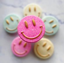 Load image into Gallery viewer, Happy Bath Bomb (Emoji, Smiley)