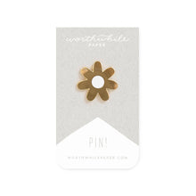 Load image into Gallery viewer, Minimal Daisy Enamel Pin