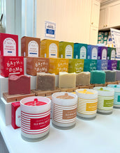 Load image into Gallery viewer, Seaweed & Sea Salt Bath Bomb