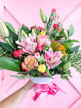 Load image into Gallery viewer, Extra Large Bouquet
