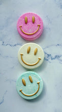 Load image into Gallery viewer, Happy Bath Bomb (Emoji, Smiley)
