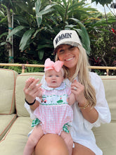 Load image into Gallery viewer, Mommin' - Vintage Trucker Hat
