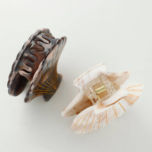 Load image into Gallery viewer, Calacatta Seashell Claw Clip - Small
