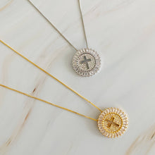 Load image into Gallery viewer, Shine Circle Cross Necklace
