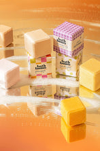 Load image into Gallery viewer, Orange Bath Bomb - Citrus Spa Fizz - Moisturizing
