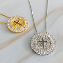 Load image into Gallery viewer, Shine Circle Cross Necklace
