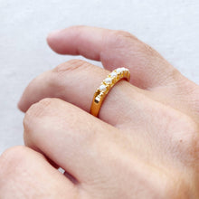 Load image into Gallery viewer, 18k Gold Filled Small Synthetic Pearls Ring
