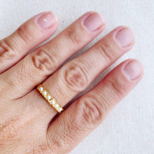 Load image into Gallery viewer, 18k Gold Filled Small Synthetic Pearls Ring
