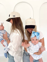 Load image into Gallery viewer, Mommin' - Vintage Trucker Hat
