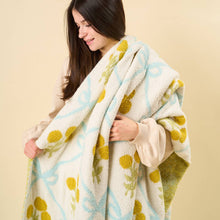 Load image into Gallery viewer, Cozy Dreams Luxe Blanket-Marigold Lane Blue
