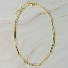 Load image into Gallery viewer, Perfect Clip Link Chain Necklace
