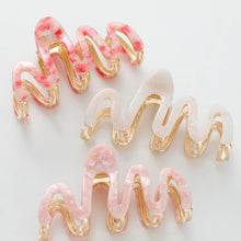Load image into Gallery viewer, Willow Rosé | Large Squiggle Metal Claw Clip
