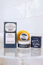 Load image into Gallery viewer, Mariner&#39;s Moon® Bath Bomb
