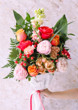 Load image into Gallery viewer, Large Wrapped Bouquet
