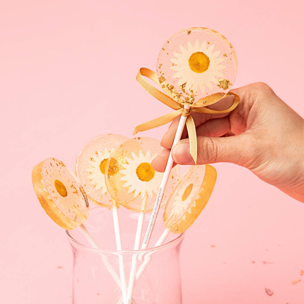Daisy and Gold Lollipops (Mandarin Orange)